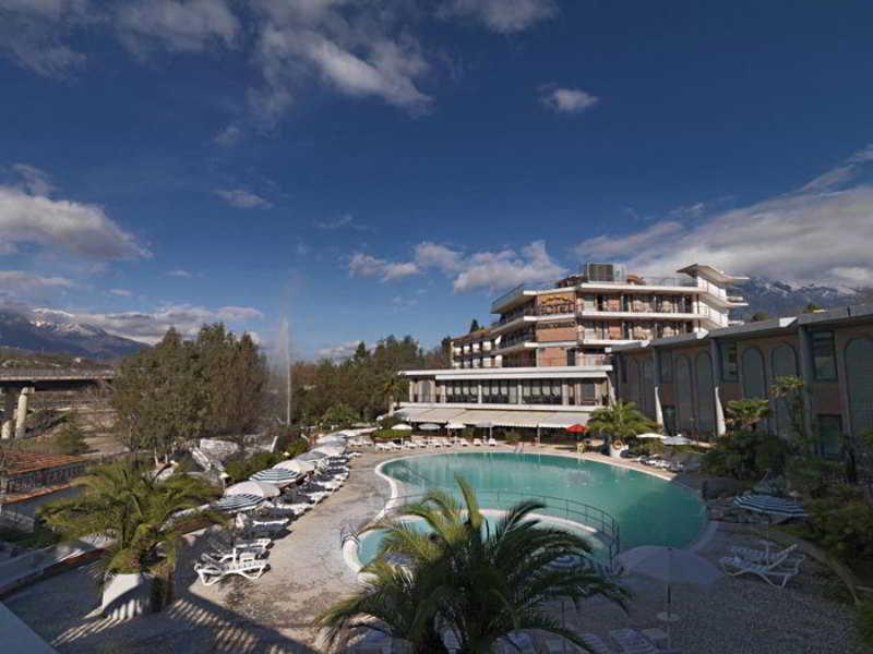 Hotel Terme Capasso コントゥルシ エクステリア 写真