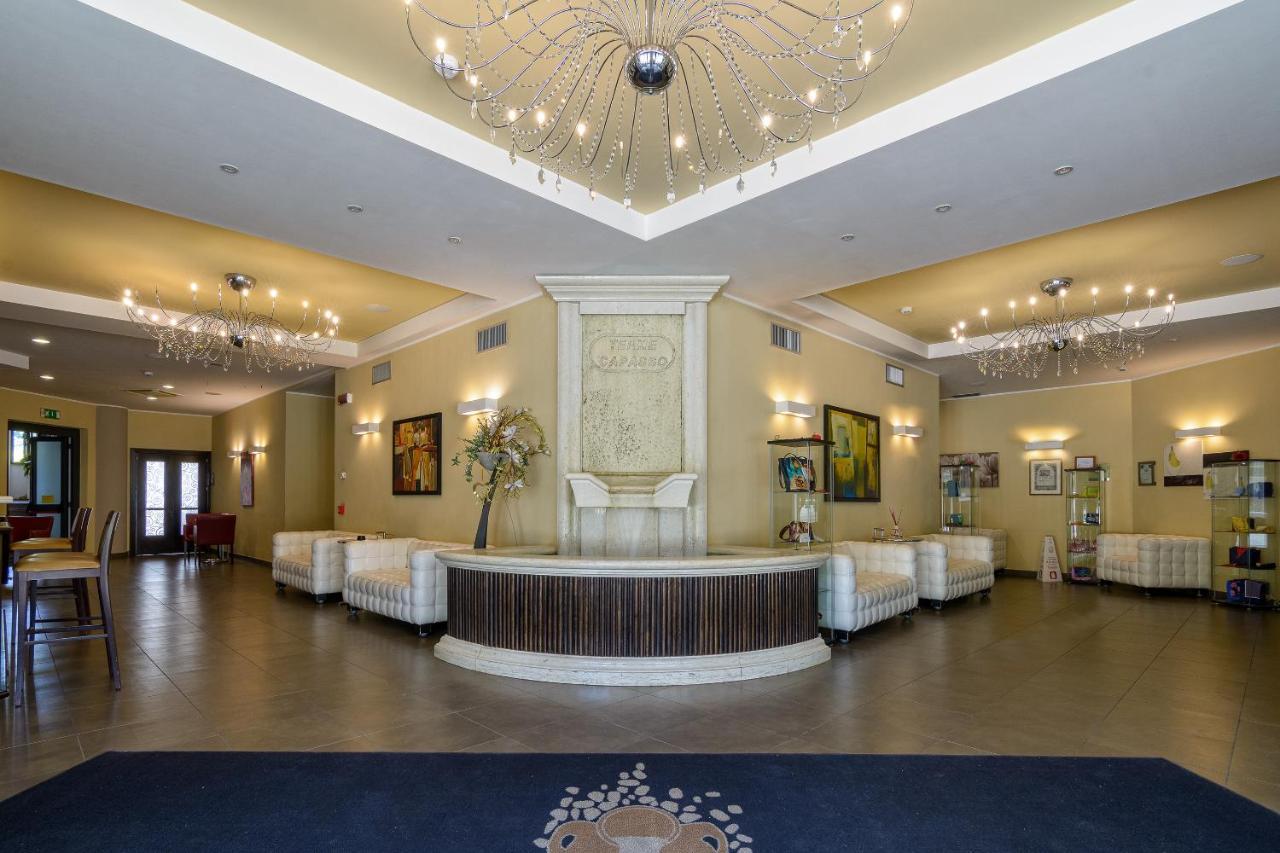 Hotel Terme Capasso コントゥルシ エクステリア 写真