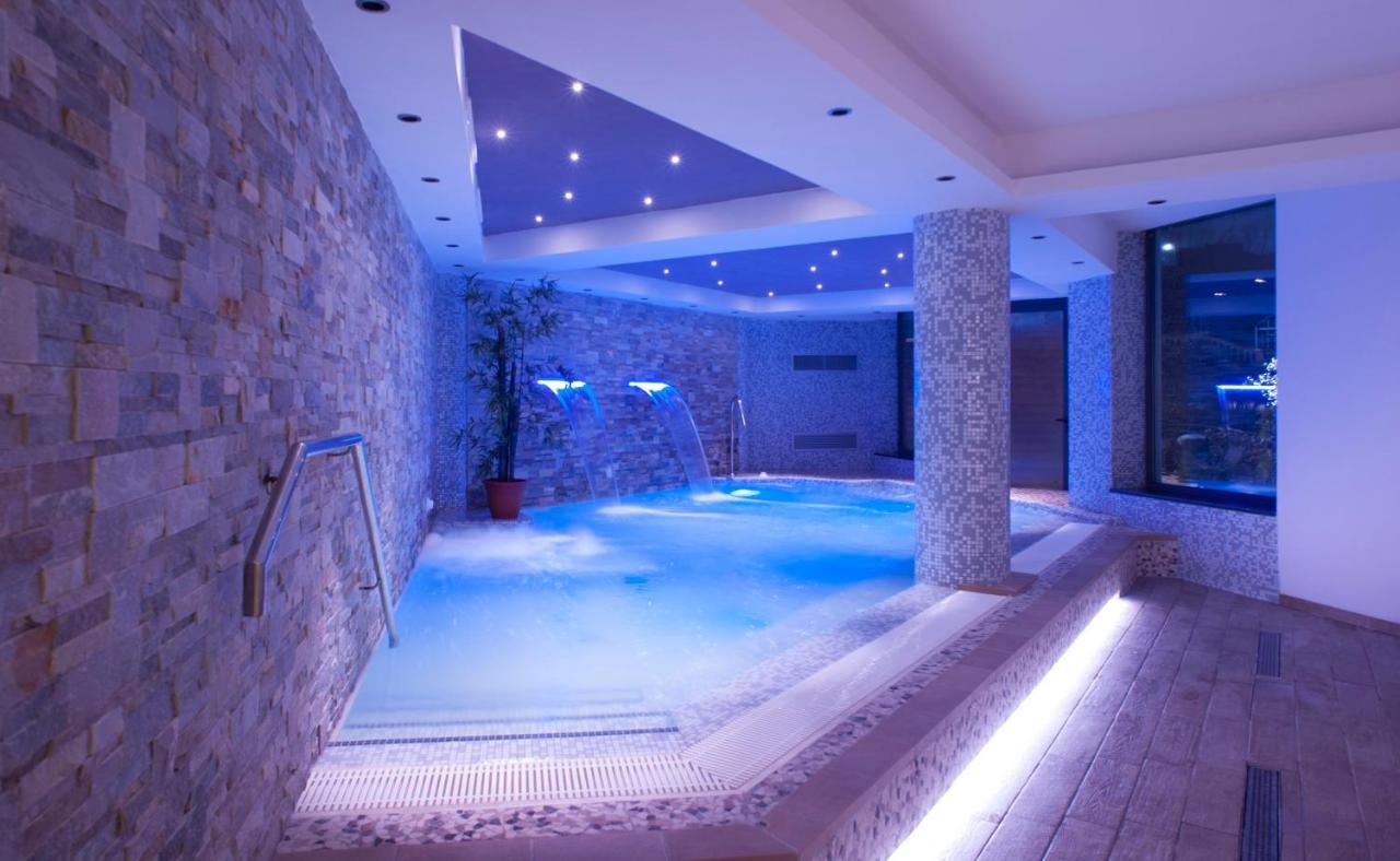Hotel Terme Capasso コントゥルシ エクステリア 写真