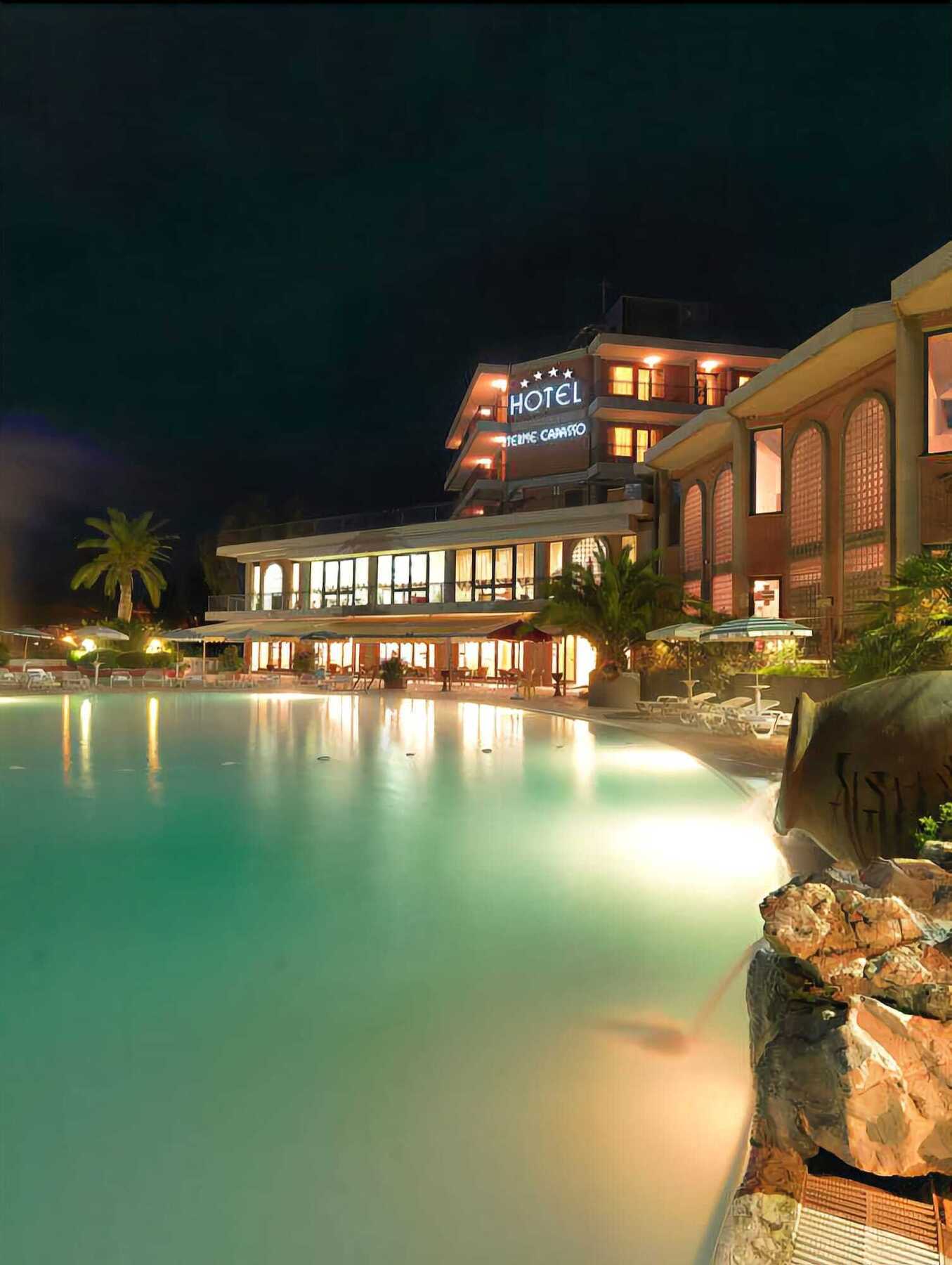 Hotel Terme Capasso コントゥルシ エクステリア 写真